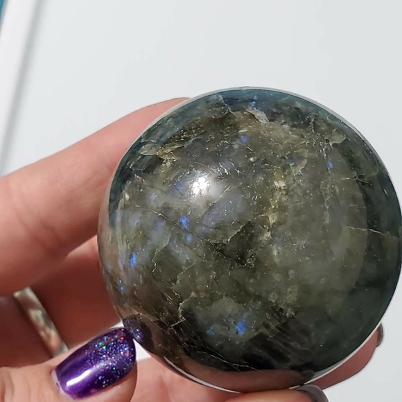 Labradorite Sphere - Picture 3 of 5